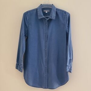 Garnet Hill Organic Pima Cotton Blue Button-Up Shirt Size 10 Classic